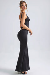 Mid-Rise Fishtail Maxi Skirt in Black